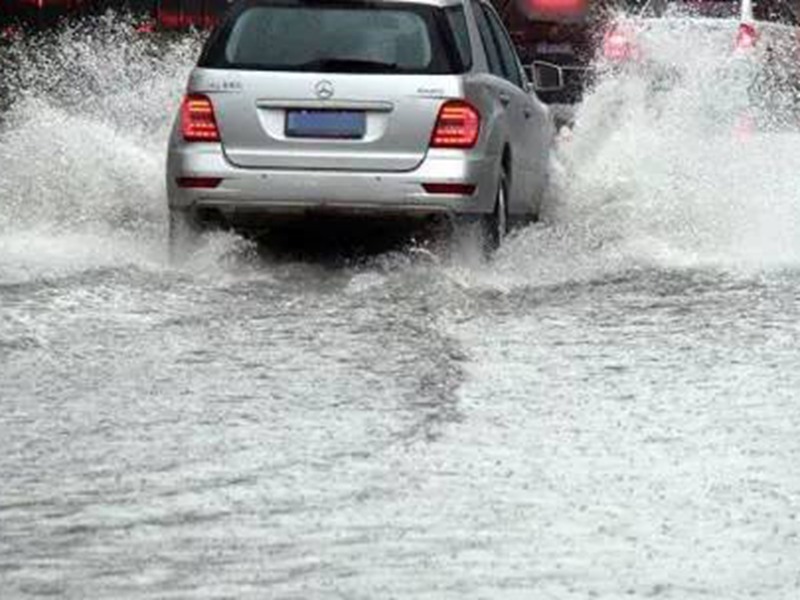 甘肃省好几处县市遭受强降水严重损失